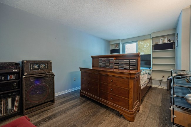 1180 Commissioners Road West - Unit 109 - London Ontario - Byron - Park Lane Terrace