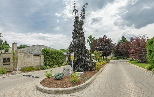 1200 Riverside Drive - Unit 9 - London Ontario - Oakridge Hazelden Ridge