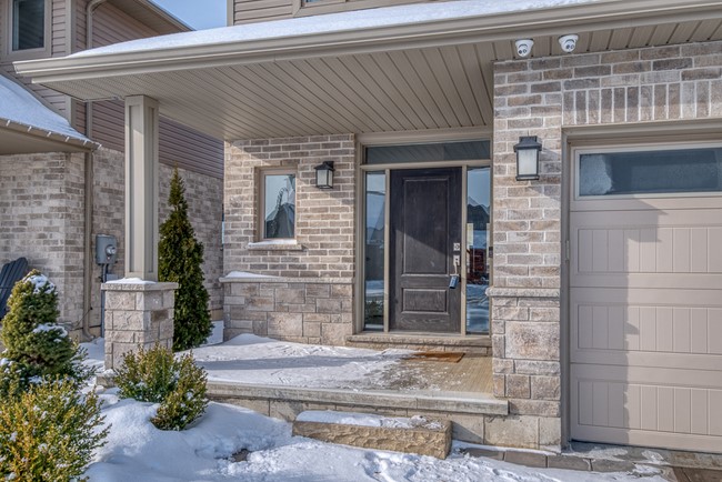 1455 Riverbend Road - London - Ontario - Byron West