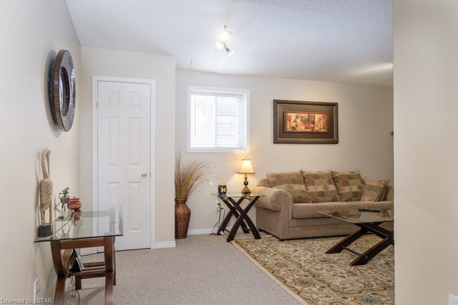 1921 Father Dalton Avenue Unit 59 - London Ontario - Sunningdale Meadows