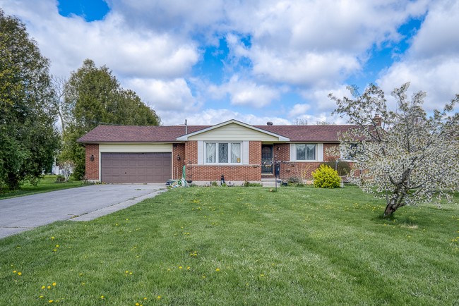 2173 Wharncliffe Road South - London Ontario - Lambeth