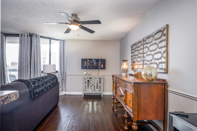 363 Colborne Street Unit 1006 - London Ontario - Downtown