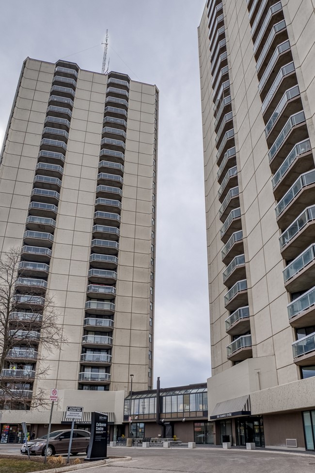 363 Colborne Street Unit 905 - London Ontario - Downtown