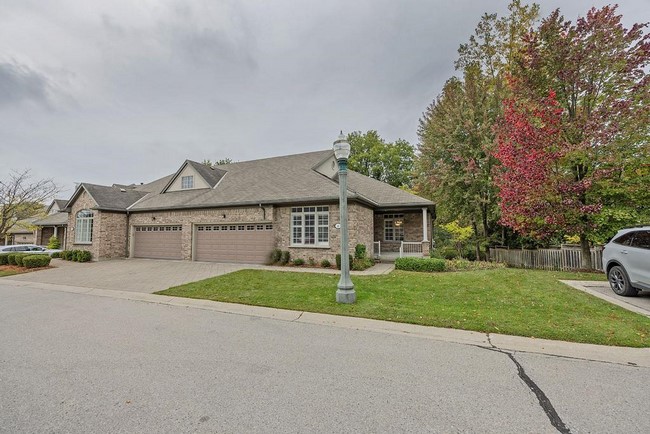 578 Mcgarrell Place - Unit 22 - London Ontario - Sunningdale