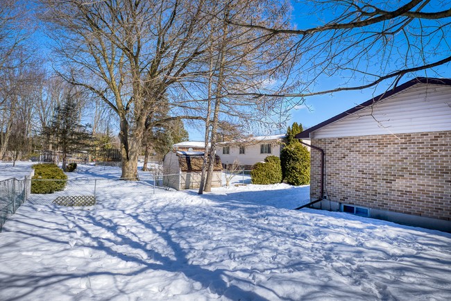 780 Grenfell Drive - London Ontario - Grenfell Village - Stoney Creek